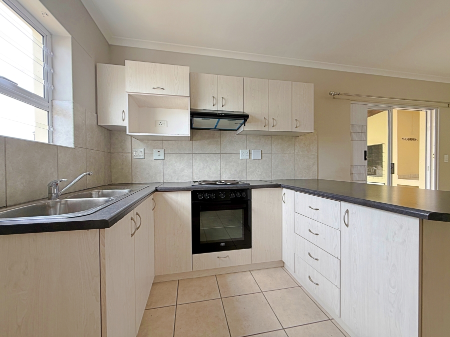 To Let 2 Bedroom Property for Rent in Laguna Sands Western Cape